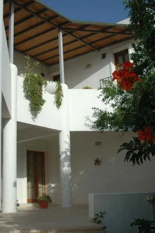 Eden Hotel Bodrum 2*,